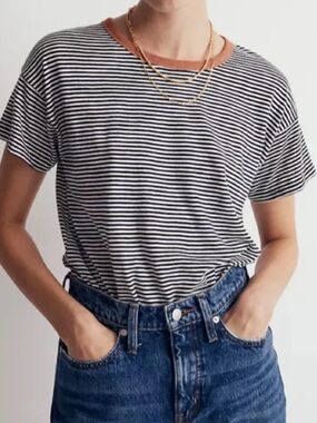 Madewell Striped Black & White Crewneck Tee with Rust Trim - size M